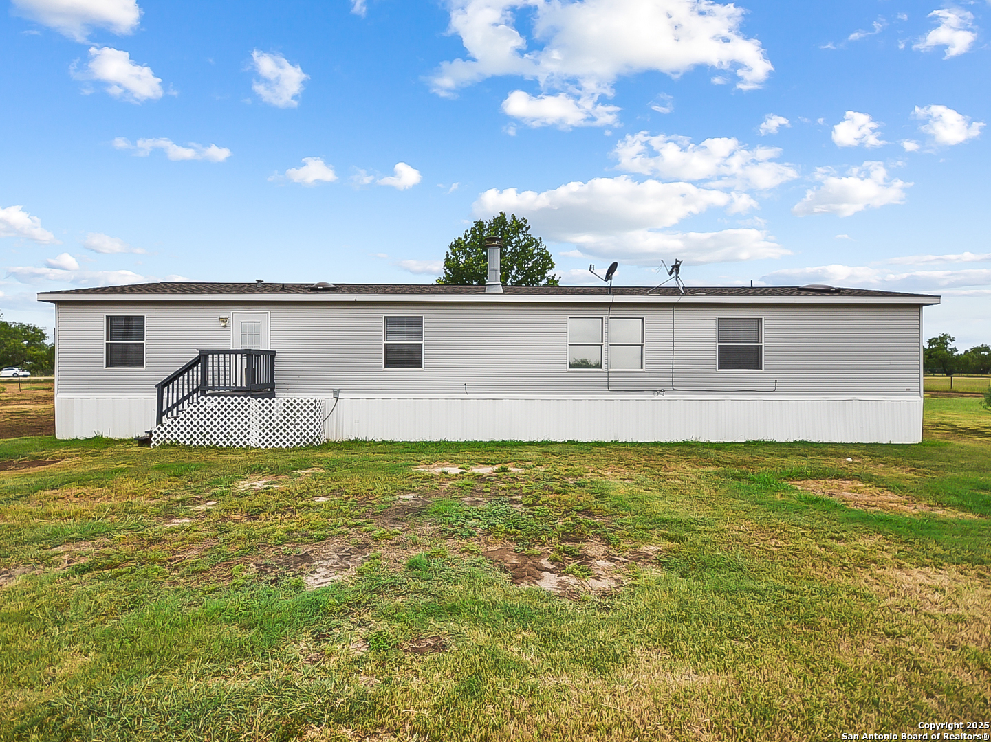 220 NORTHFIELD DR
