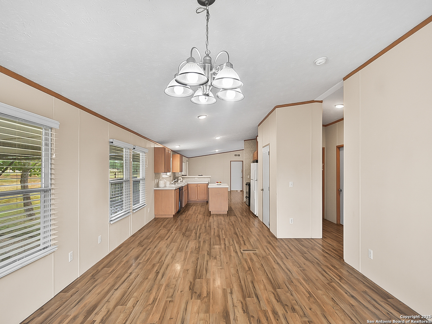 220 NORTHFIELD DR