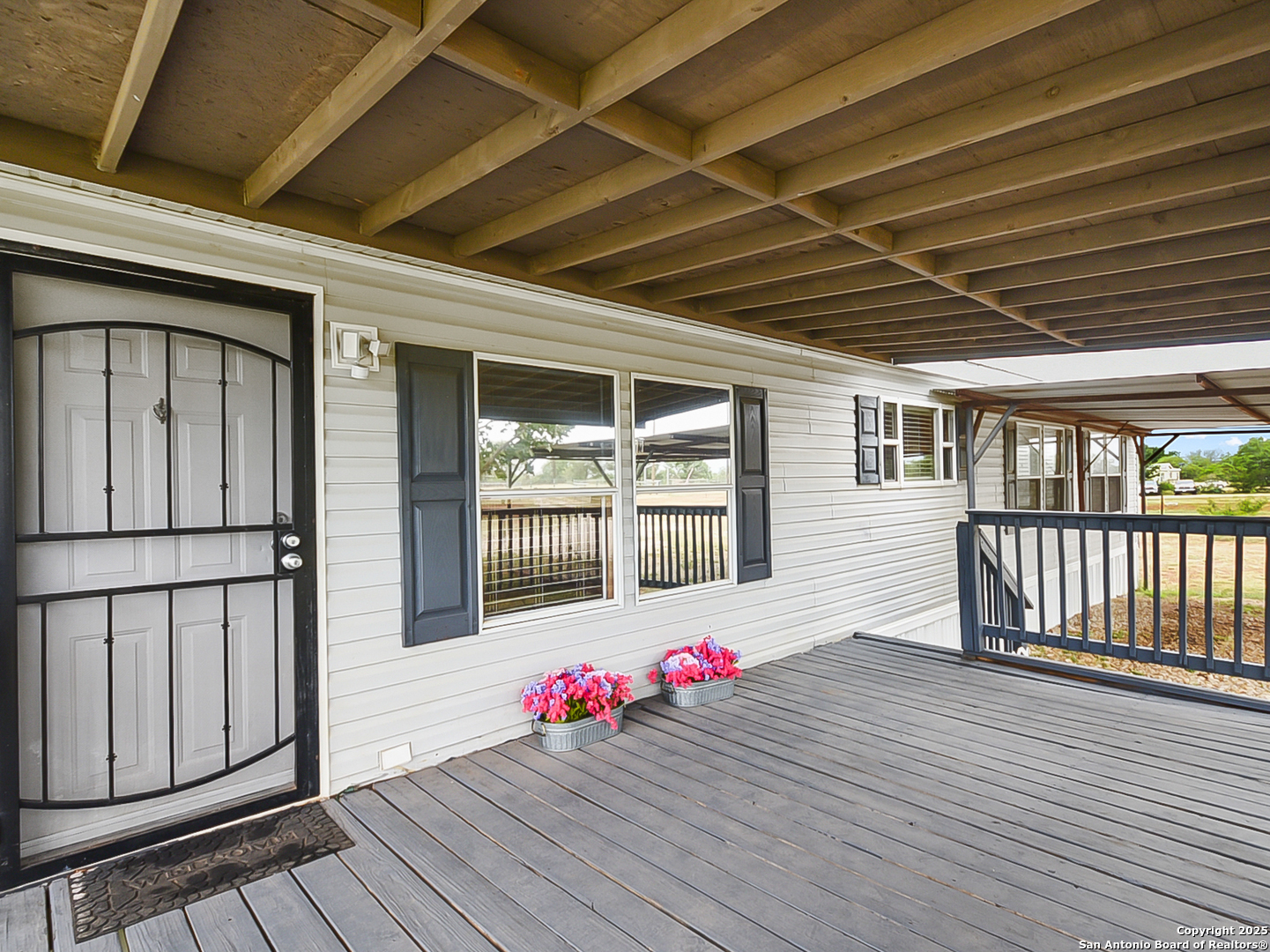 220 NORTHFIELD DR