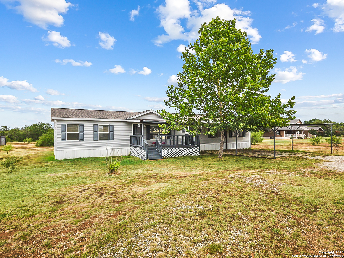 220 NORTHFIELD DR