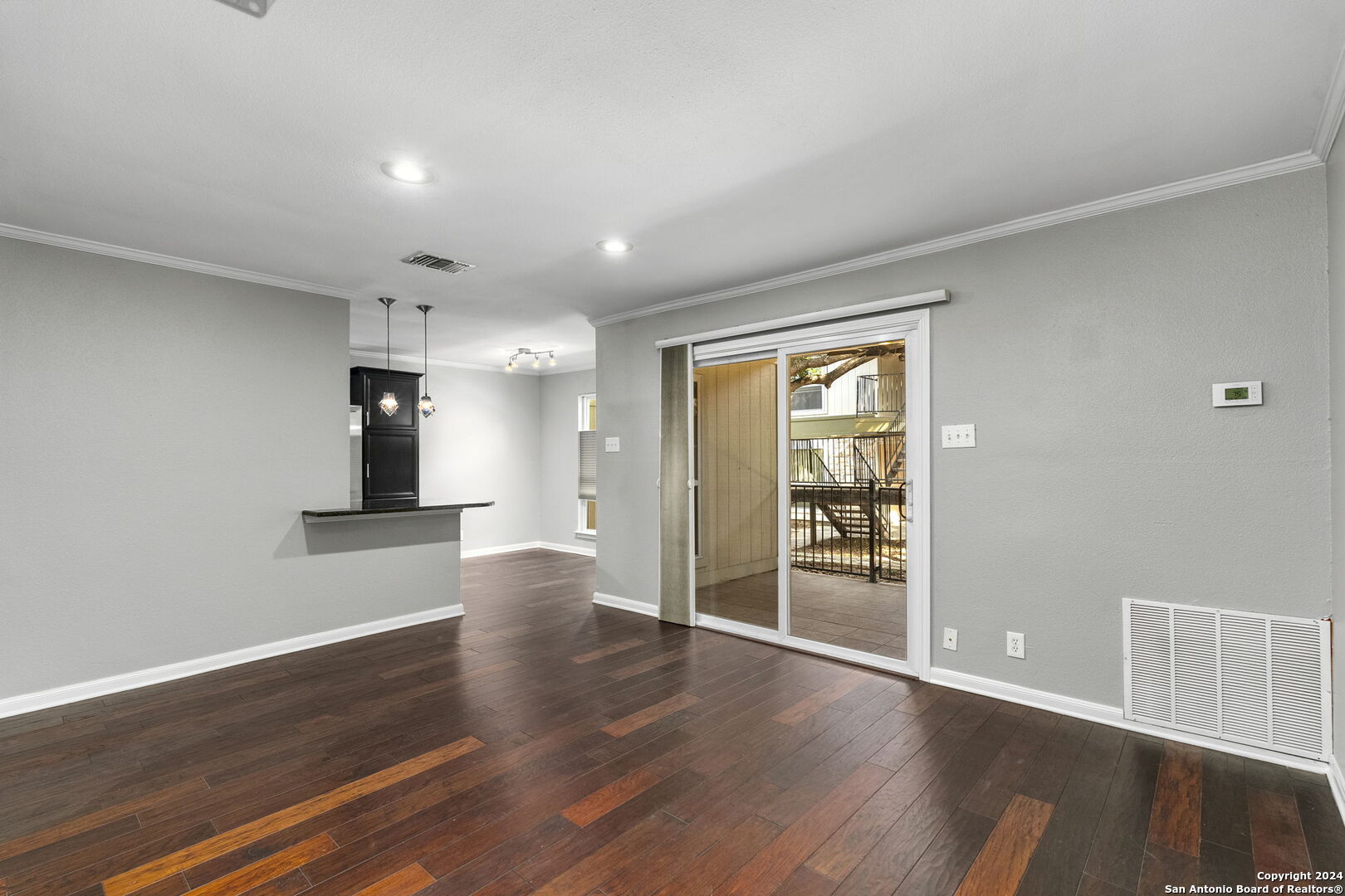 100 LORENZ RD 1005