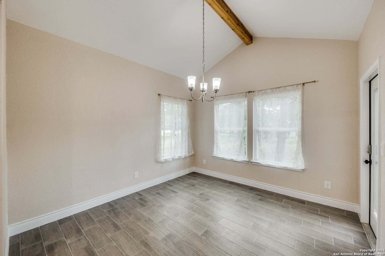 22818 Skila Dr.