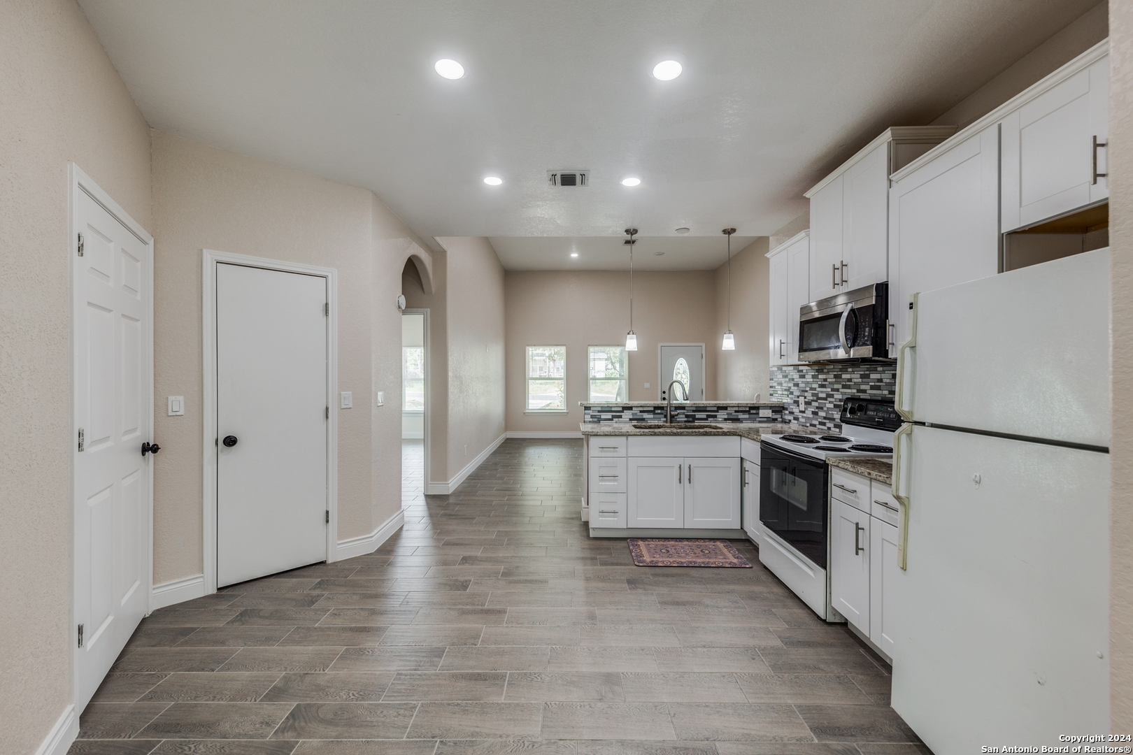 22818 Skila Dr.