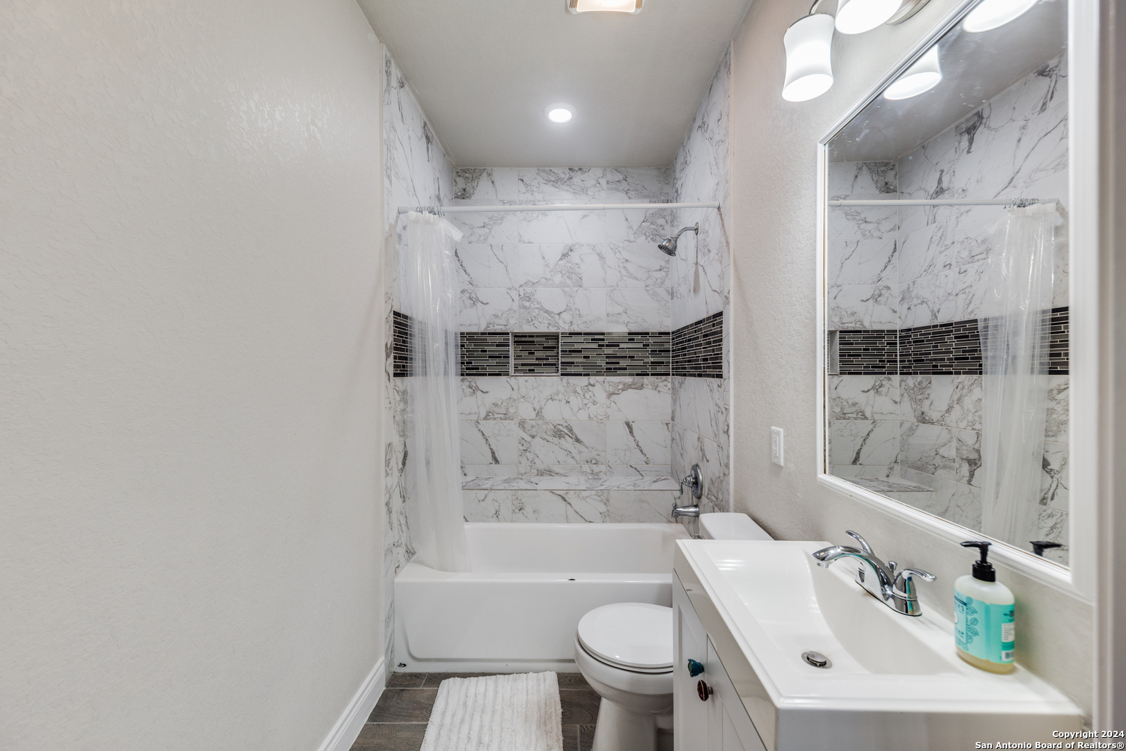 22818 Skila Dr.