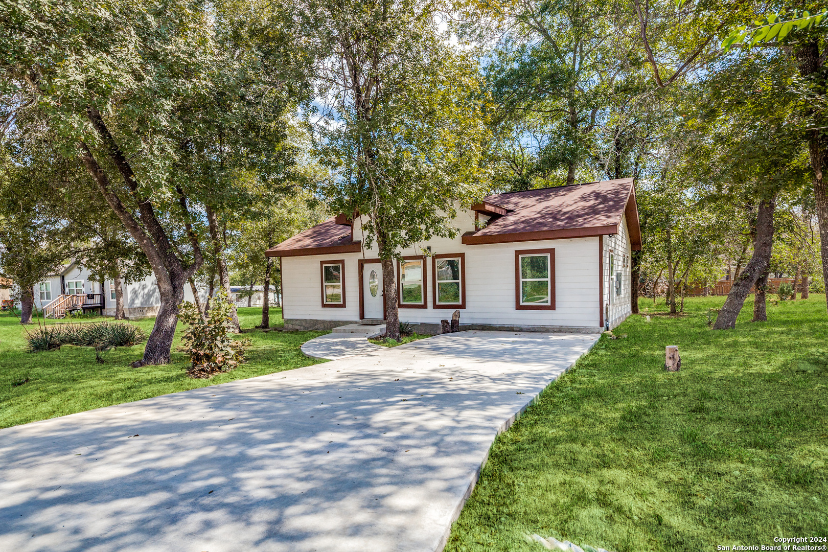 22818 Skila Dr.