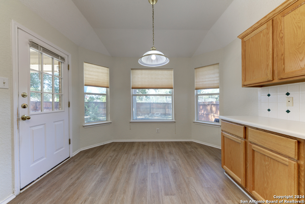 9338 LLANO VERDE