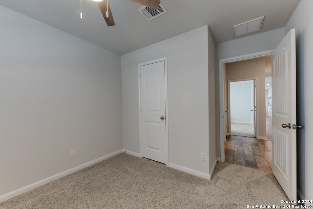 341 NORTHSHORE TRL