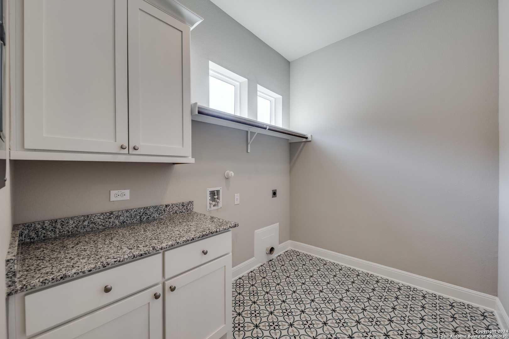 24726 RESORT PKWY