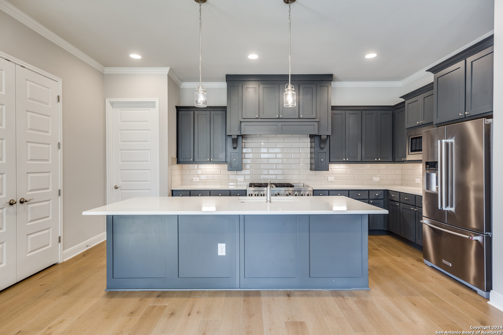 24726 RESORT PKWY