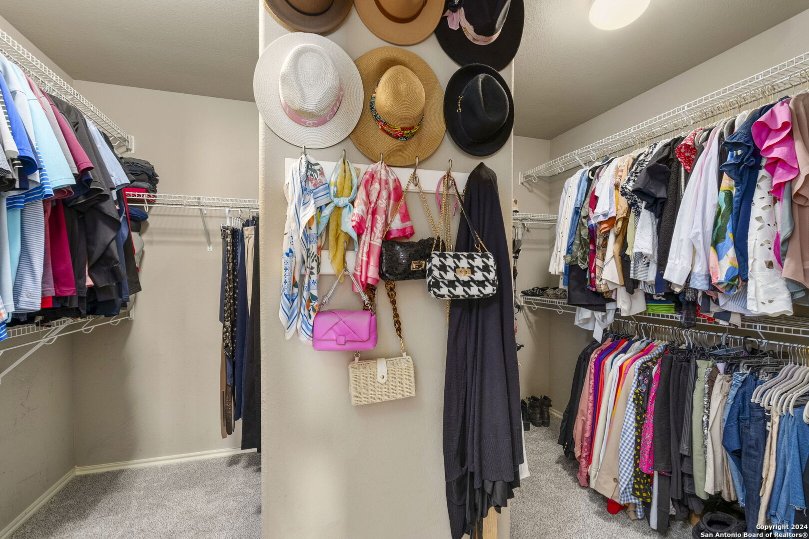 10819 Bridle View