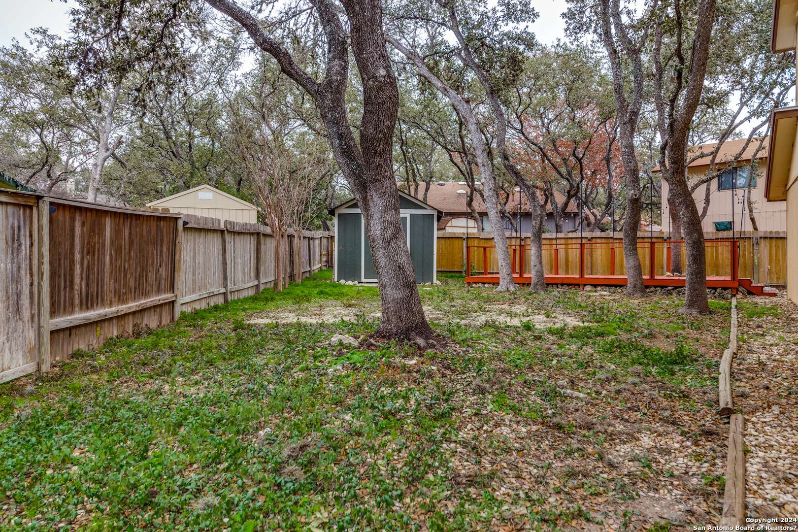 7122 Mountain Grove