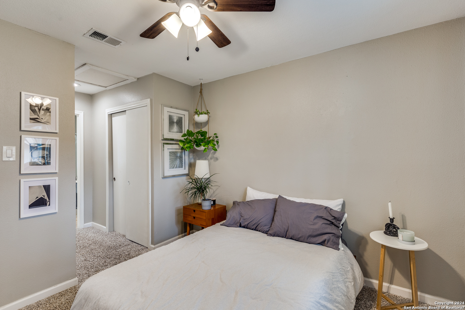 7122 Mountain Grove