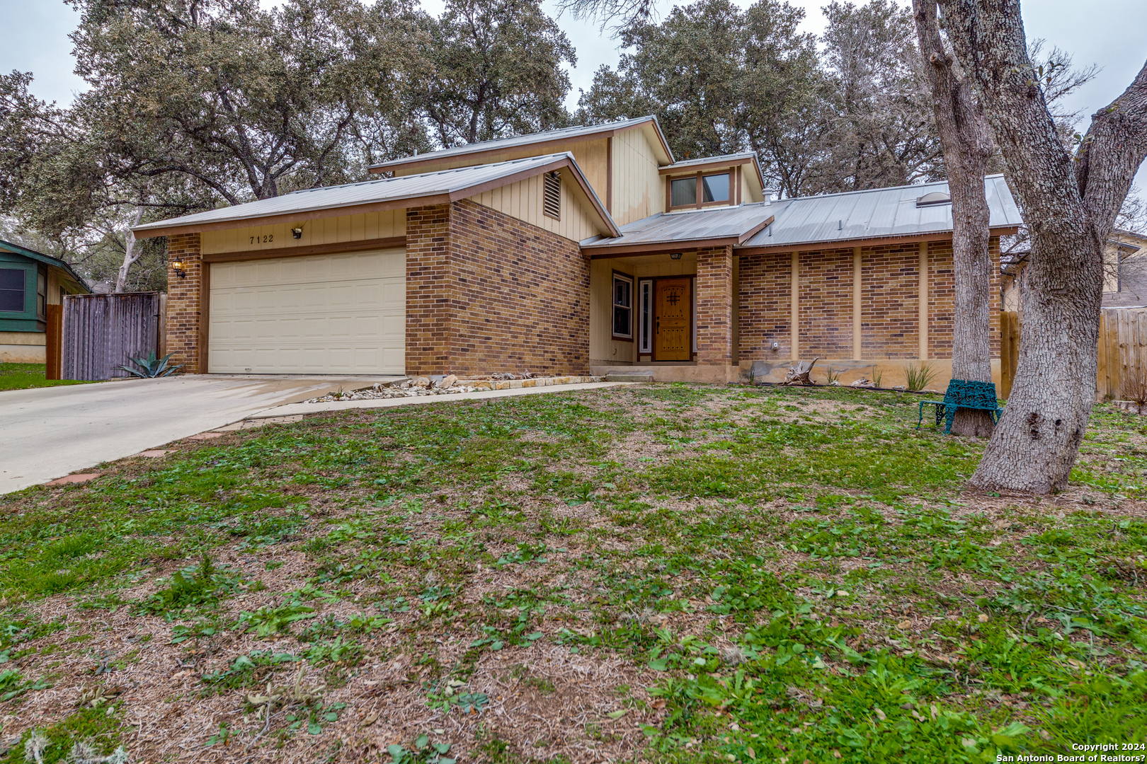 7122 Mountain Grove