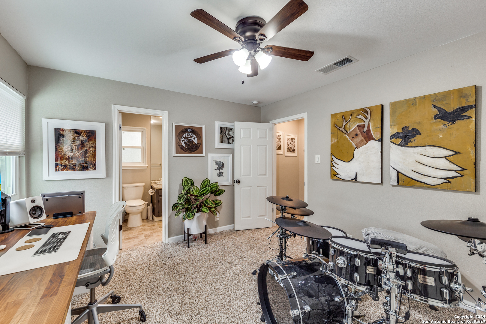 7122 Mountain Grove