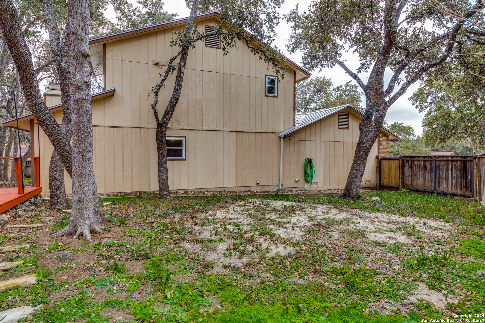 7122 Mountain Grove