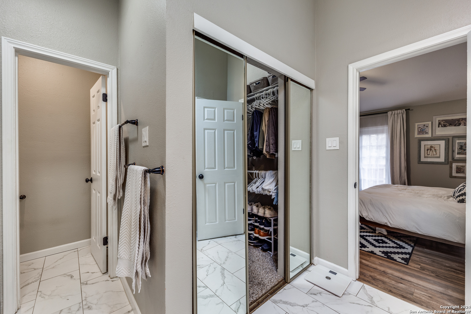 7122 Mountain Grove