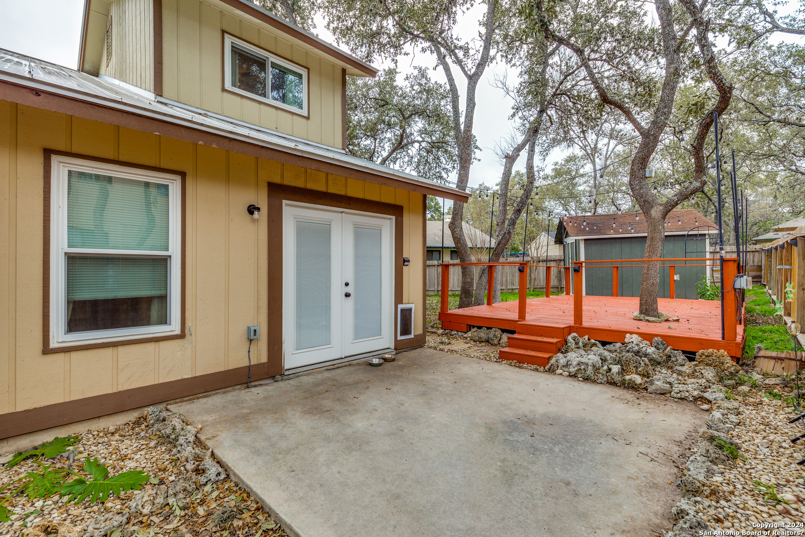 7122 Mountain Grove