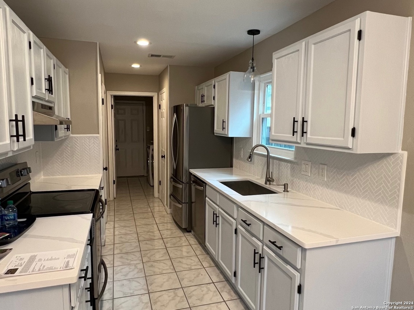 7122 Mountain Grove