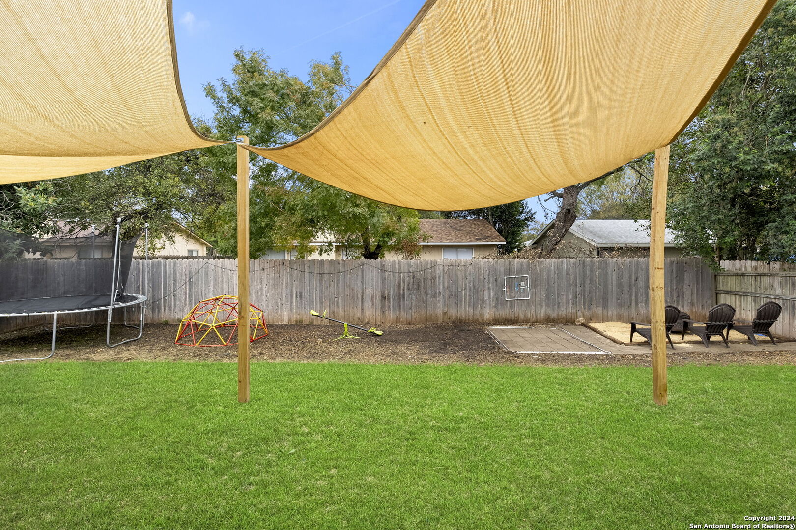 7022 spring leaf