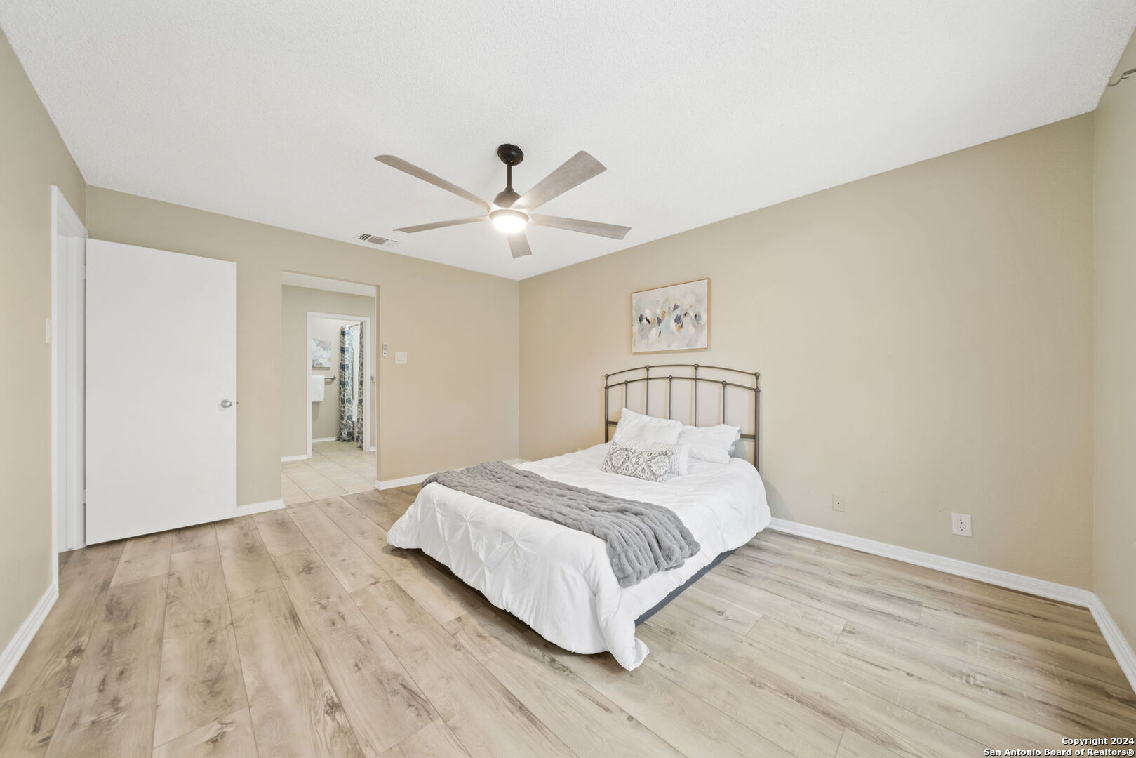 14239 SAGE TRL