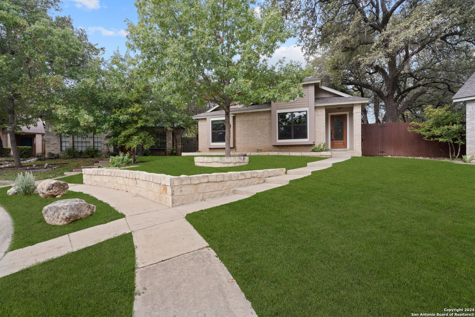 14239 SAGE TRL