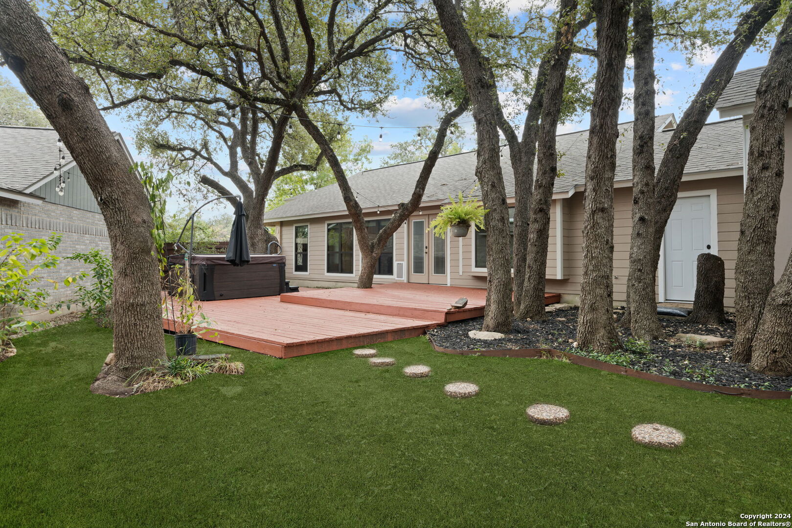 14239 SAGE TRL