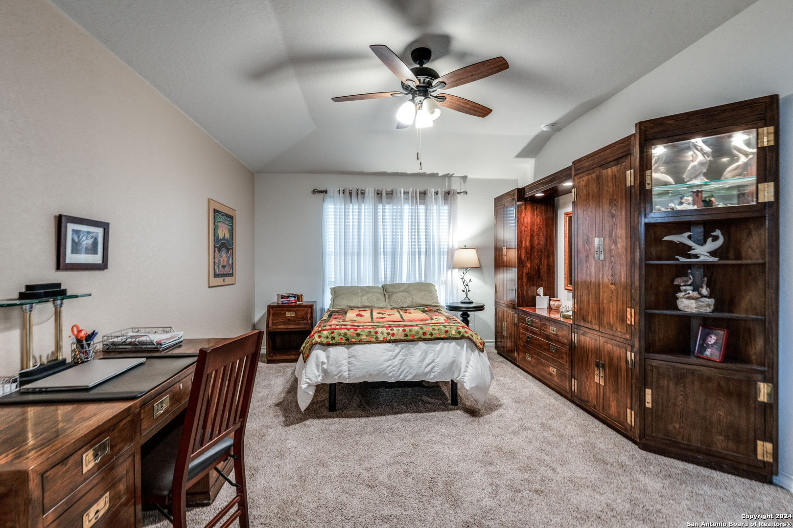605 Great Plains