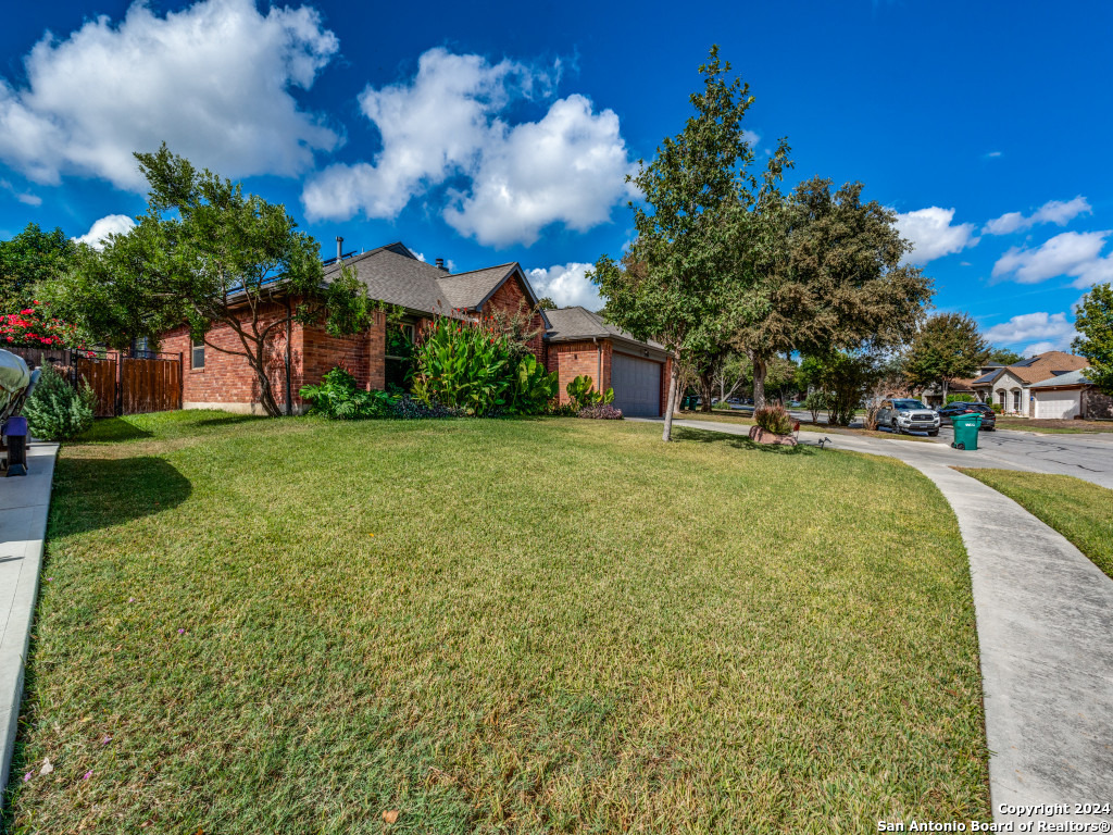 7709 FOREST STREAM