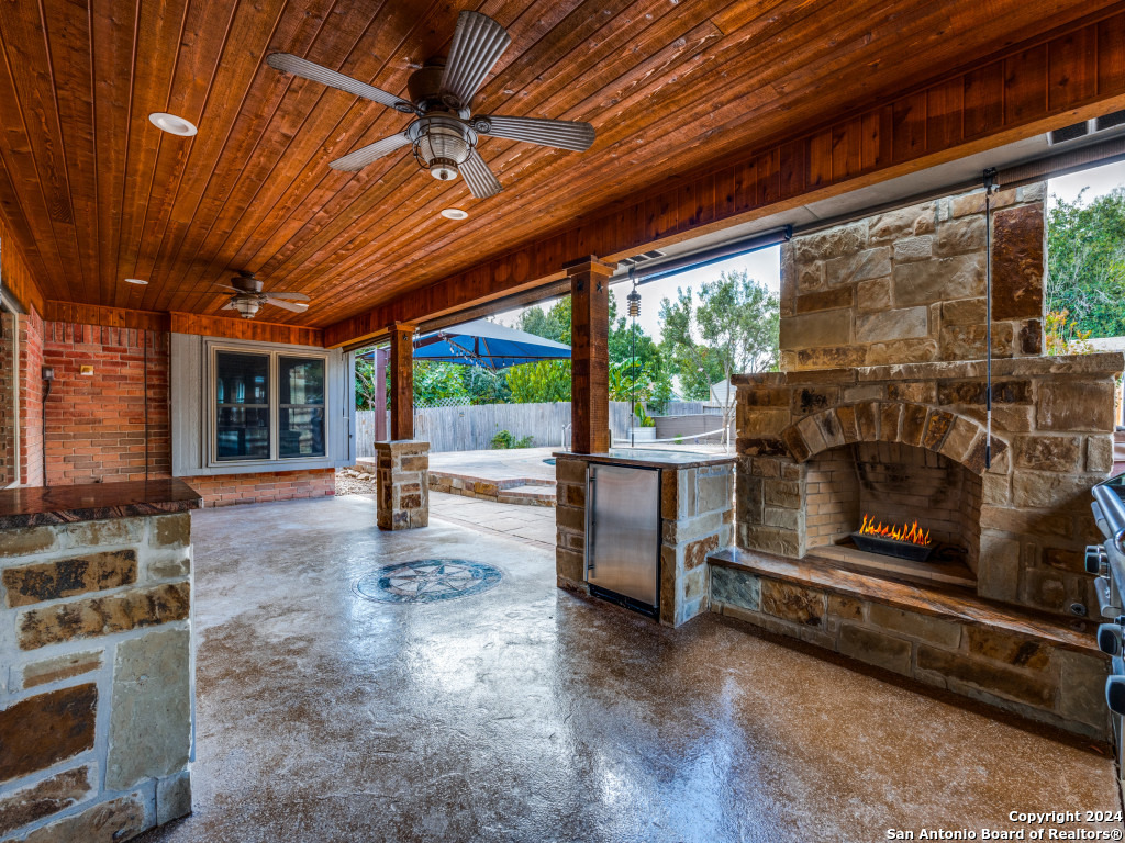 7709 FOREST STREAM