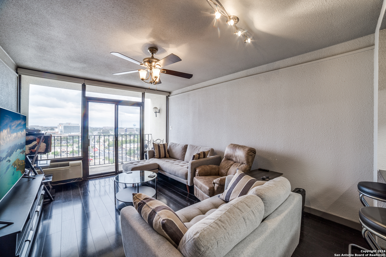 7701 Wurzbach Rd. 1803