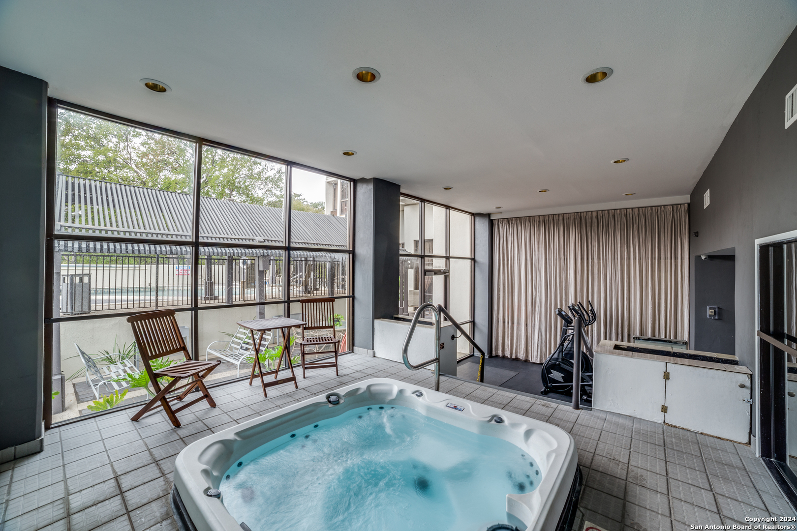 7701 Wurzbach Rd. 1803