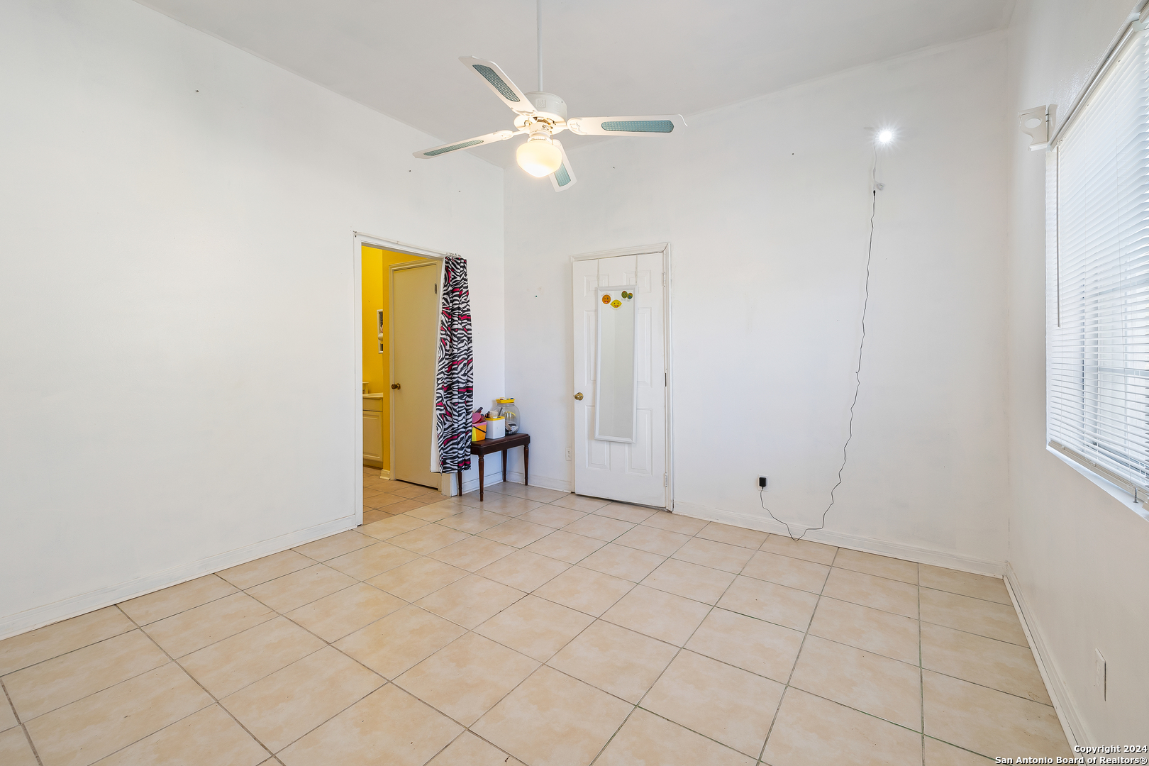 135 COUNTY ROAD 7727