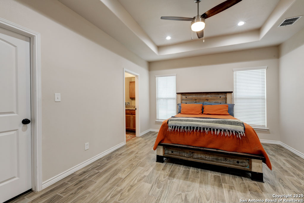 7415 MAVERICK HTS