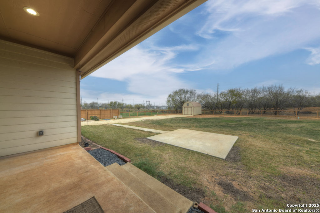 7415 MAVERICK HTS
