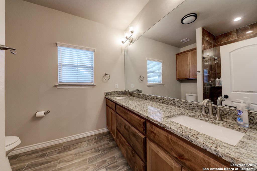 7415 MAVERICK HTS