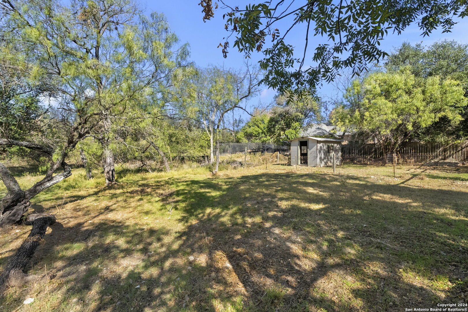 7003 W BEVERLY MAE DR