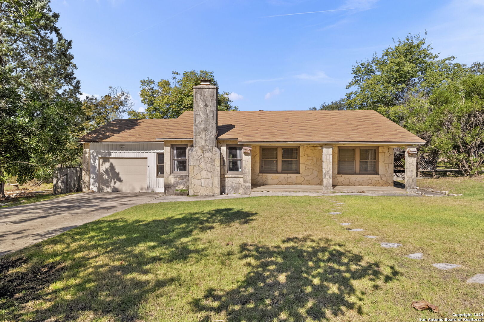 7003 W BEVERLY MAE DR