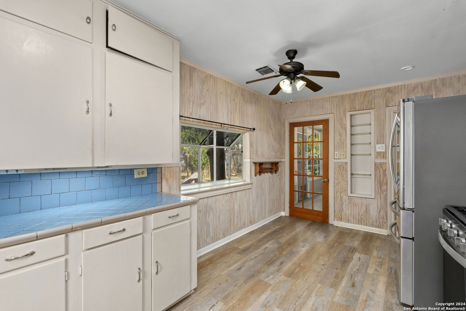 7003 W BEVERLY MAE DR