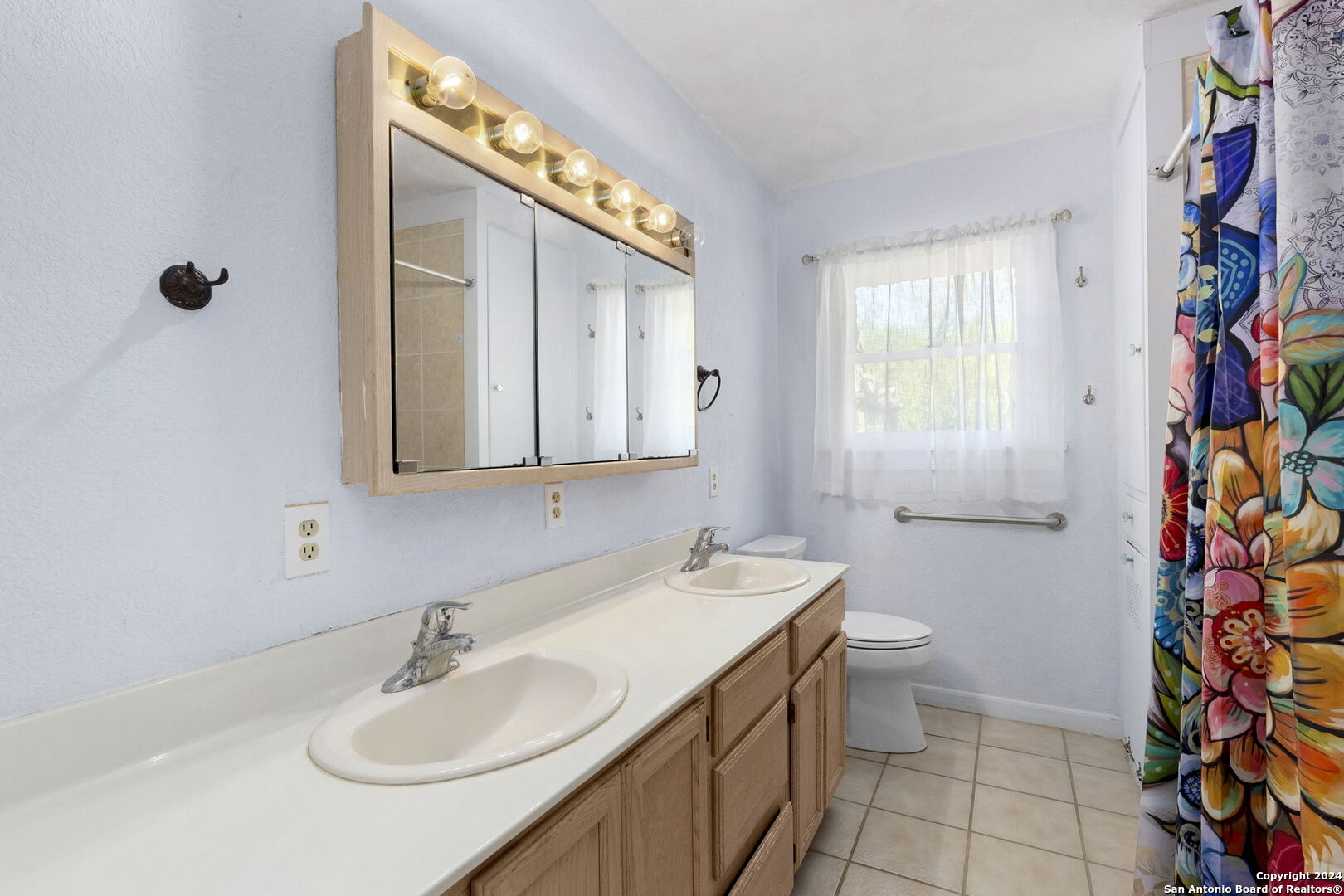 7003 W BEVERLY MAE DR