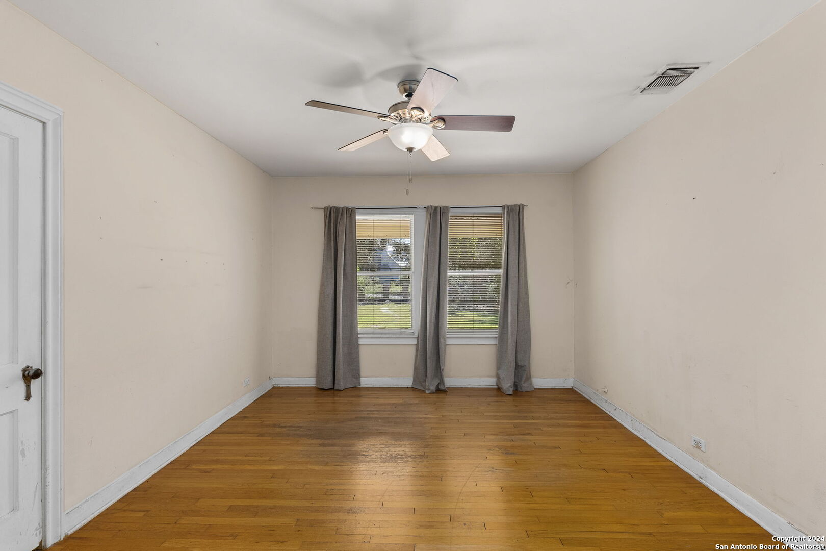 7003 W BEVERLY MAE DR