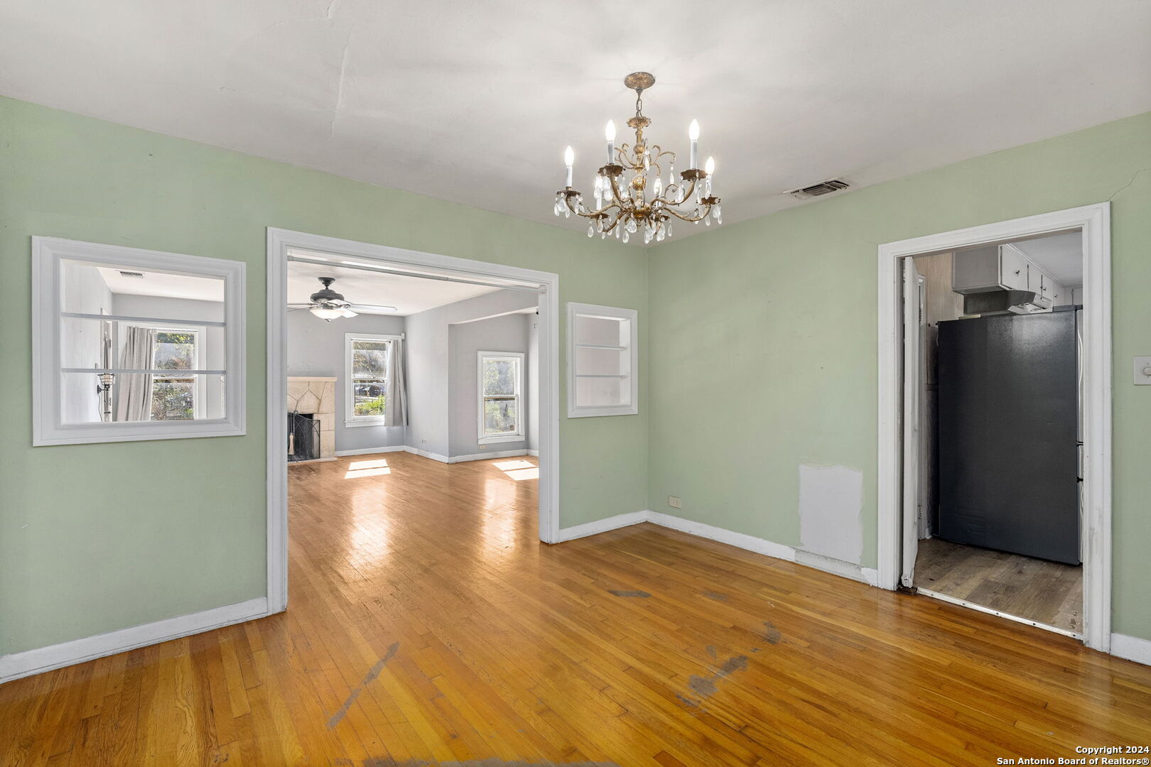 7003 W BEVERLY MAE DR