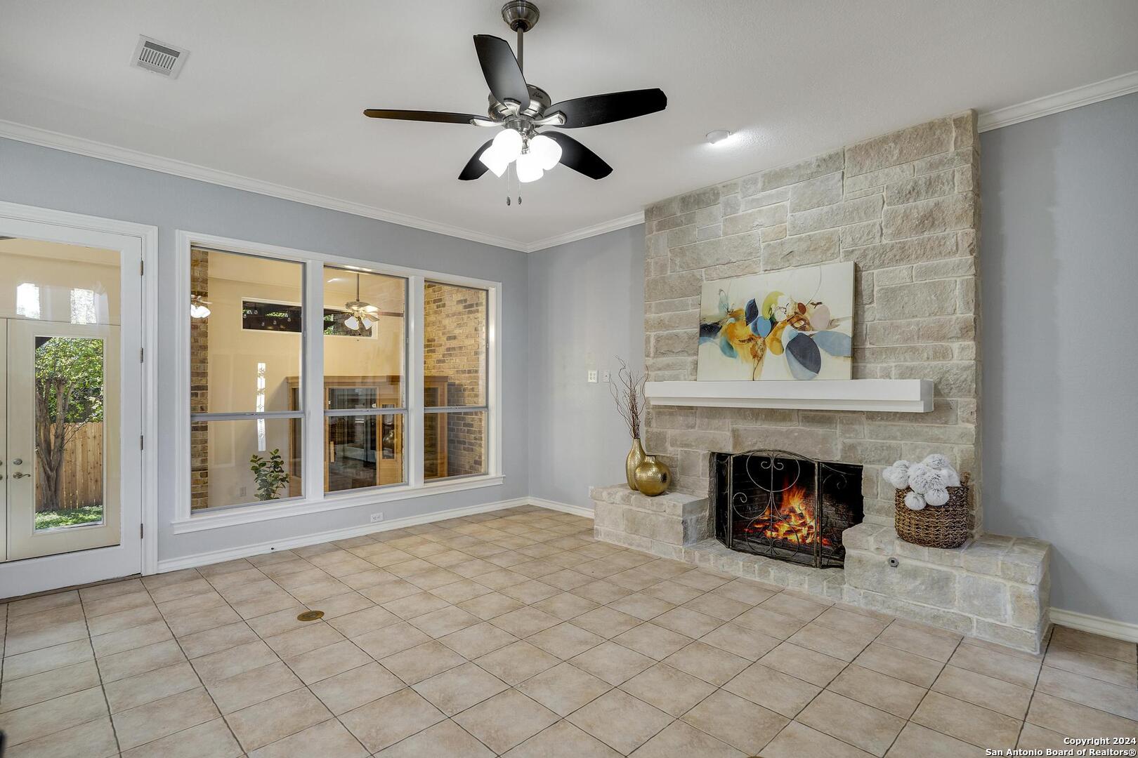 15603 WREN HVN