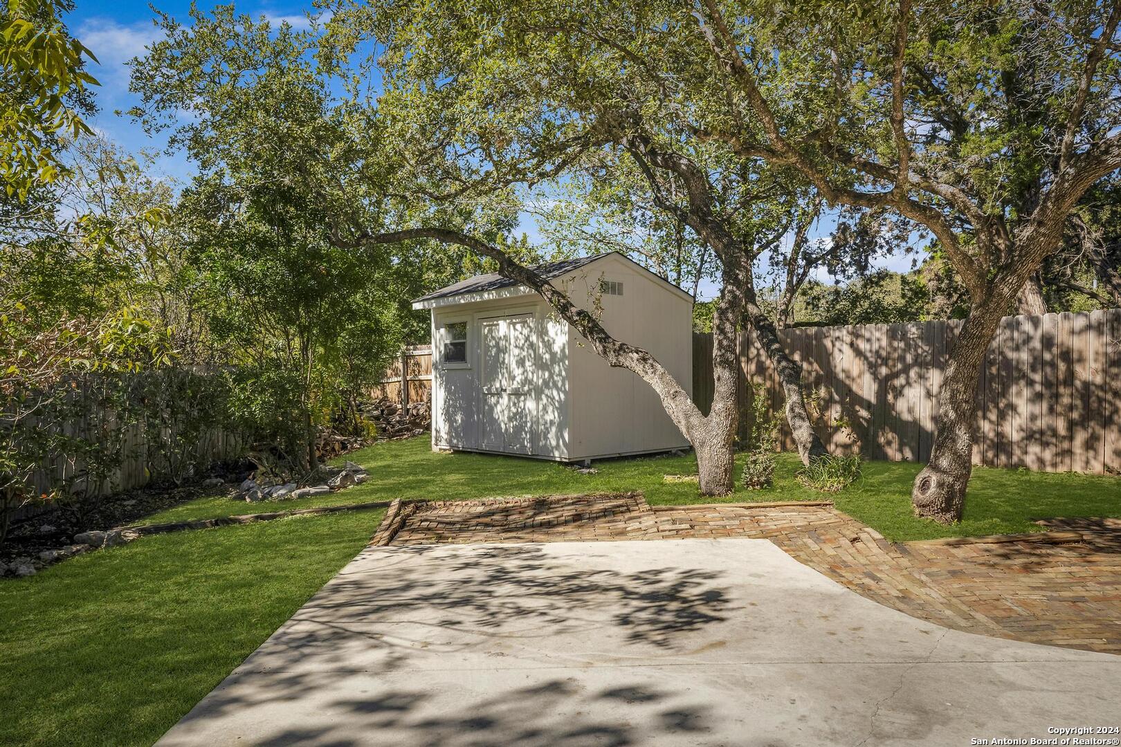 15603 WREN HVN