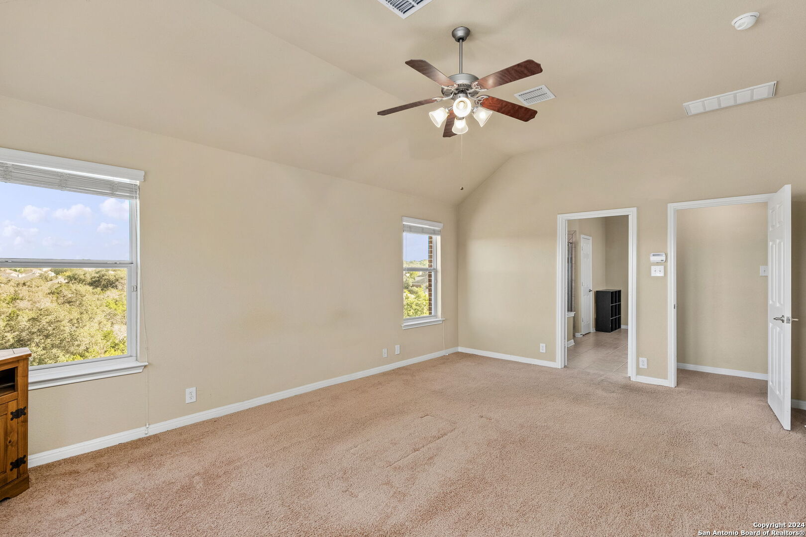22019 RANIER LN