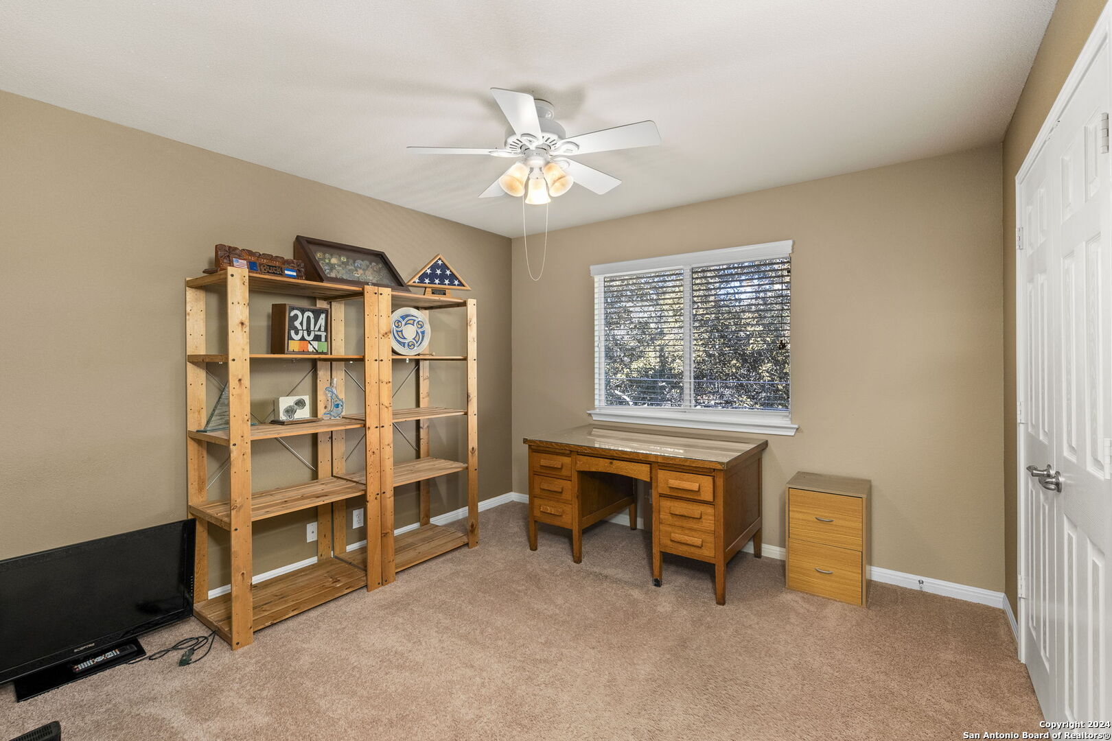 22019 RANIER LN