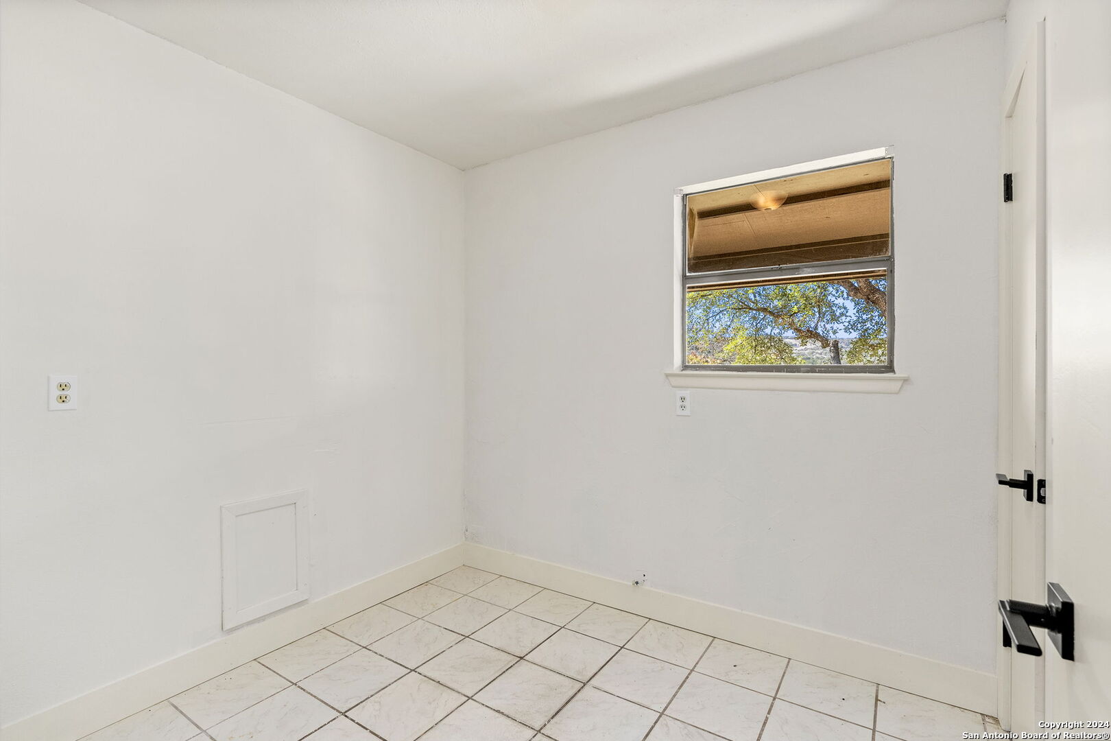 146 TEN WEST DR