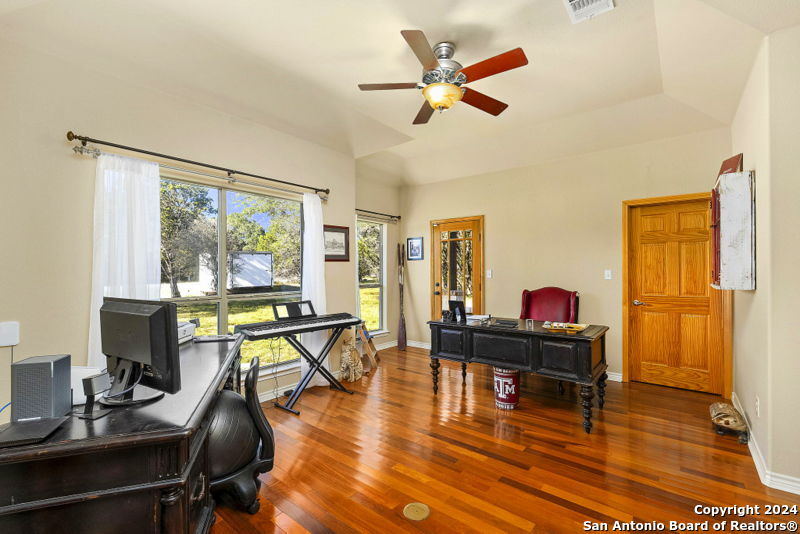 155 FAWN DR
