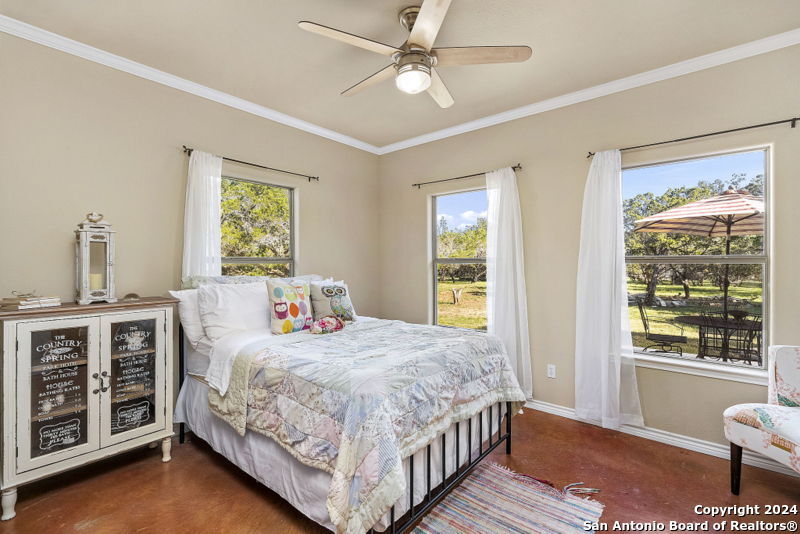 155 FAWN DR