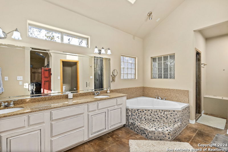 155 FAWN DR