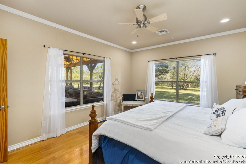 155 FAWN DR